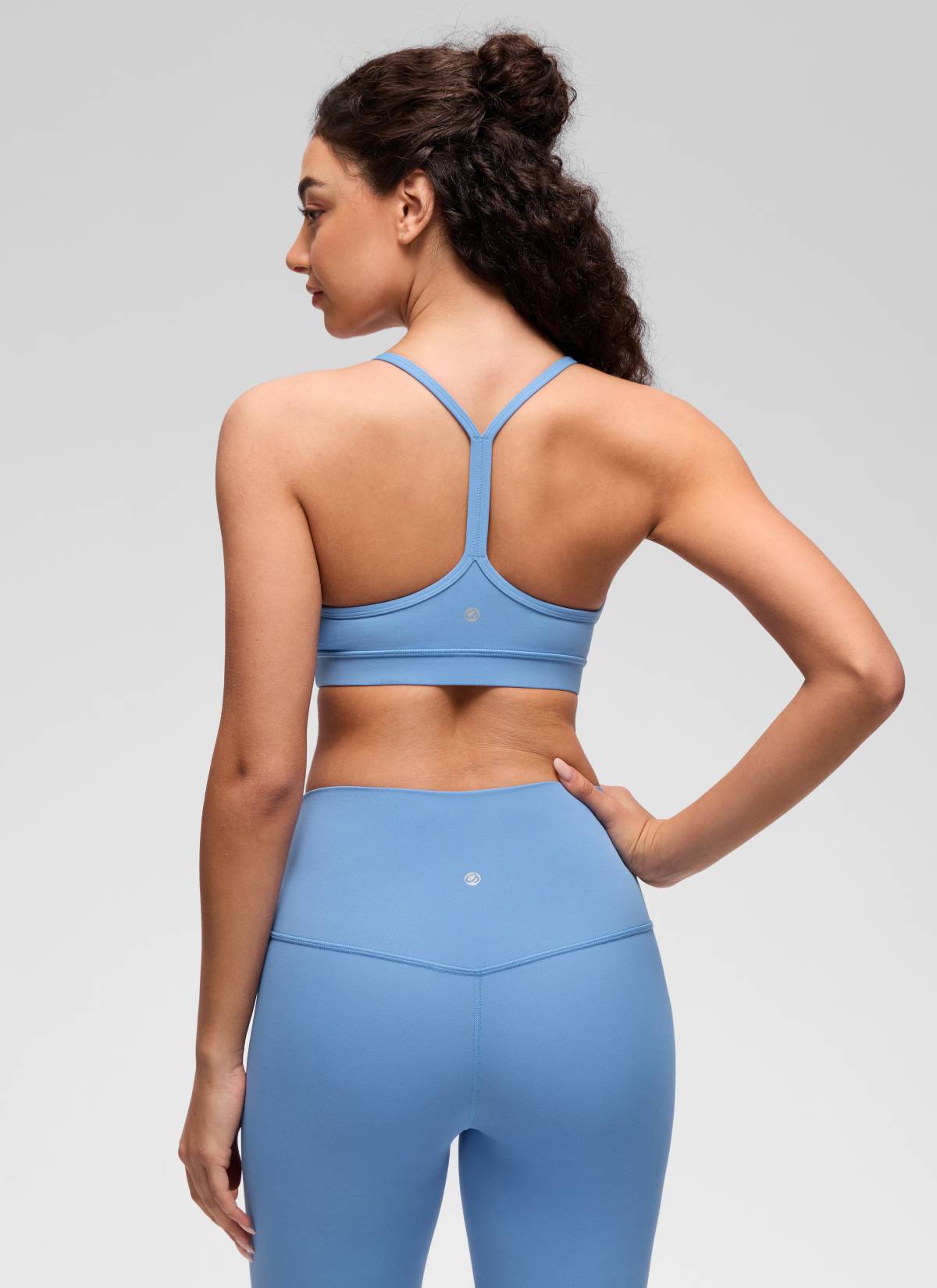 CRZ YOGA Women's Yoga Light Support Butterluxe Sports Bra Y back Party Blue @model_info:Anano