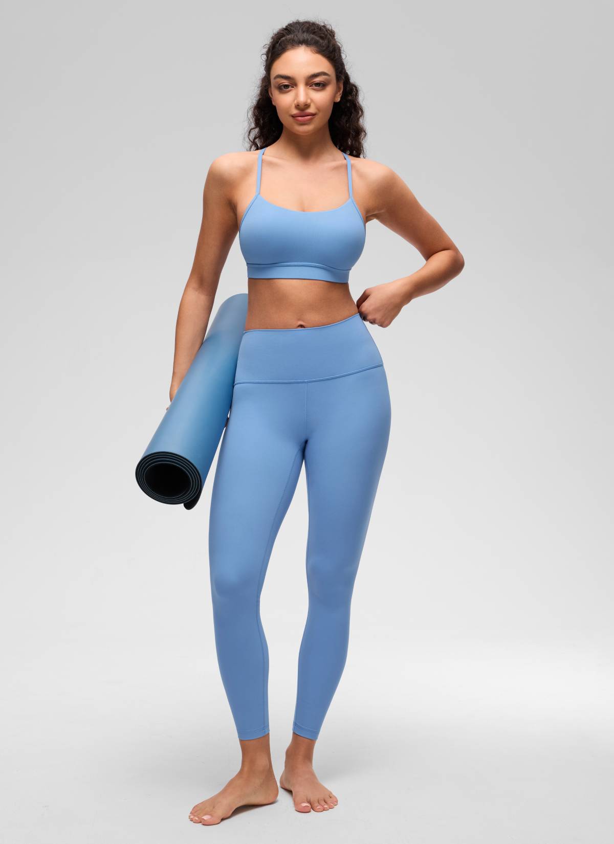 CRZ YOGA Women's Yoga Light Support Butterluxe Sports Bra Y back Party Blue @model_info:Anano