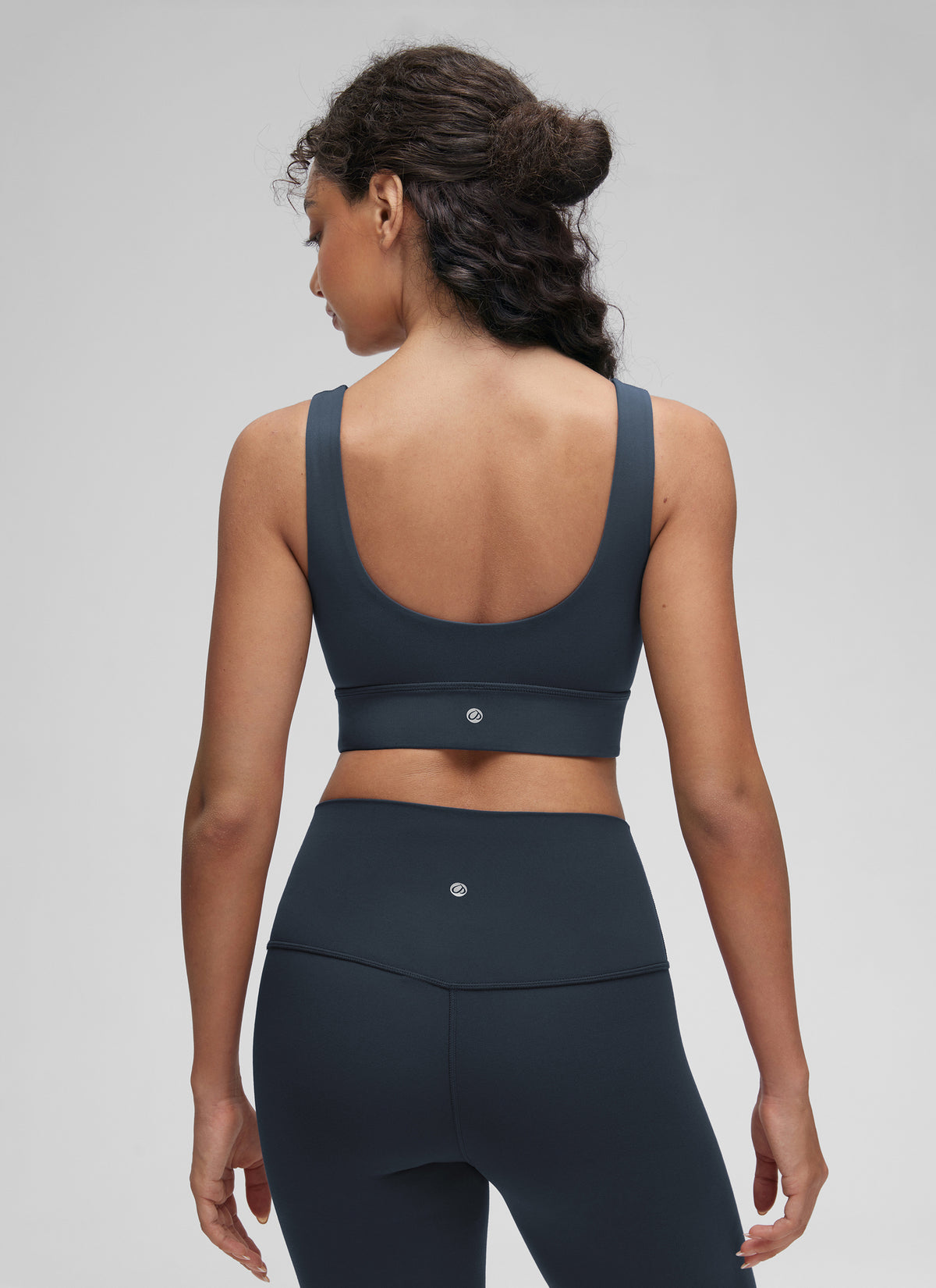 CRZ YOGA Women's Yoga Low Support Butterluxe Sport Bra U Back Longline True Navy @model_info:Anano