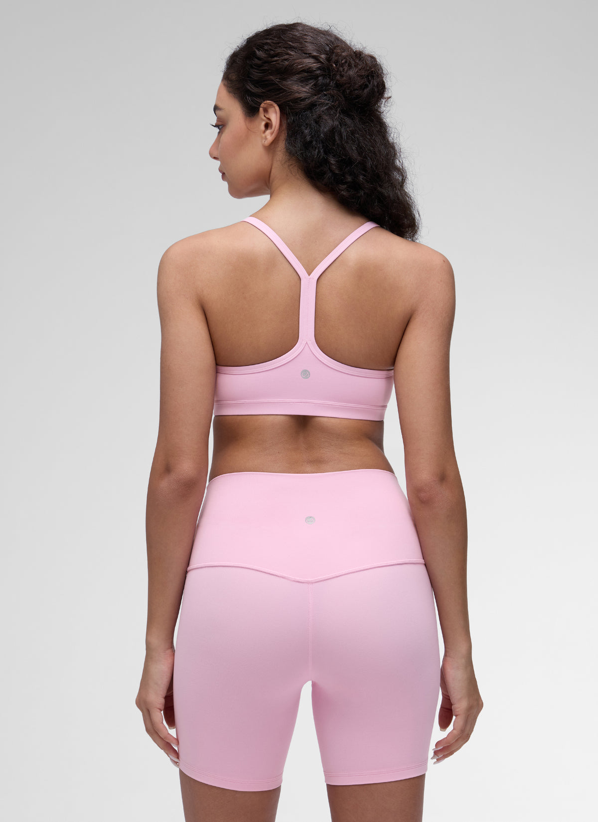 CRZ YOGA Butterluxe Womens Ruched V Neck Yoga Padded Sports Bra Vita Pink @model_info:Anano