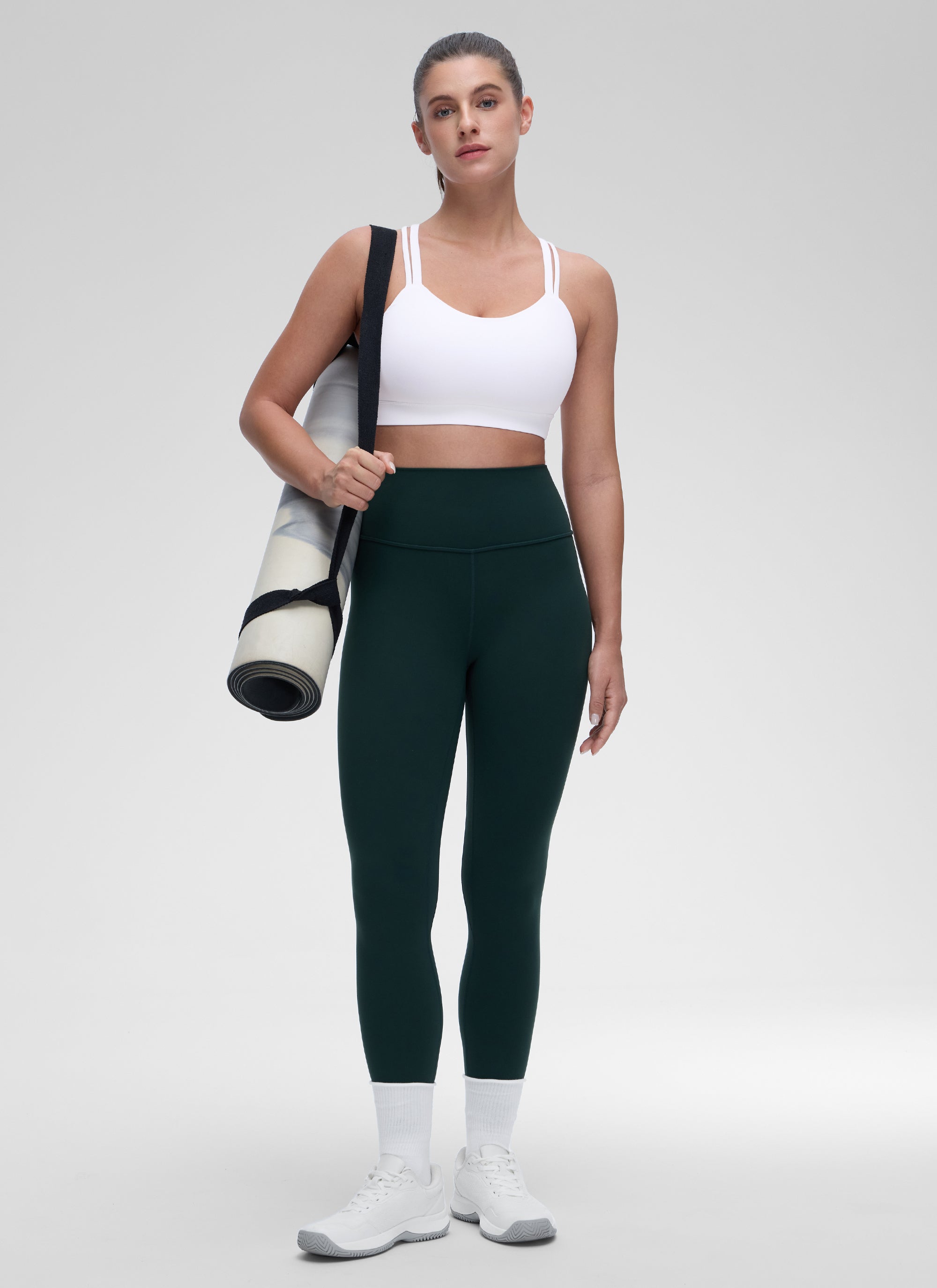 CRZ YOGA Women's Yoga Light Support Double Strap Mold Sport Bra White @model_info:Marina