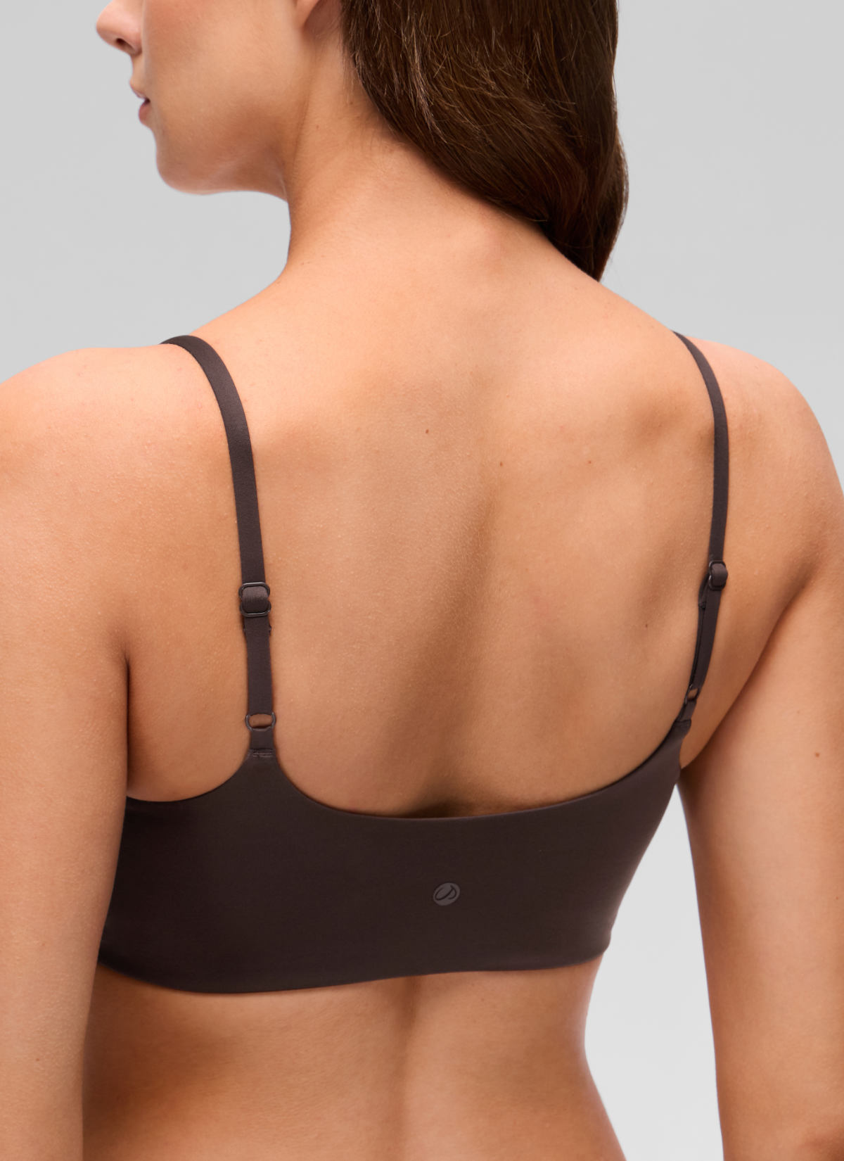 CRZ YOGA Women's Softhold Casual V Neck Mold Spaghetti Strap Bralette Hot Fudge Brown