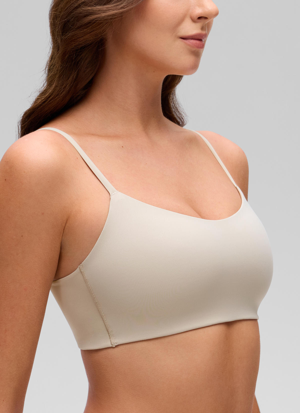 CRZ YOGA Women's Softhold Casual V Neck Mold Spaghetti Strap Bralette Mojave Tan