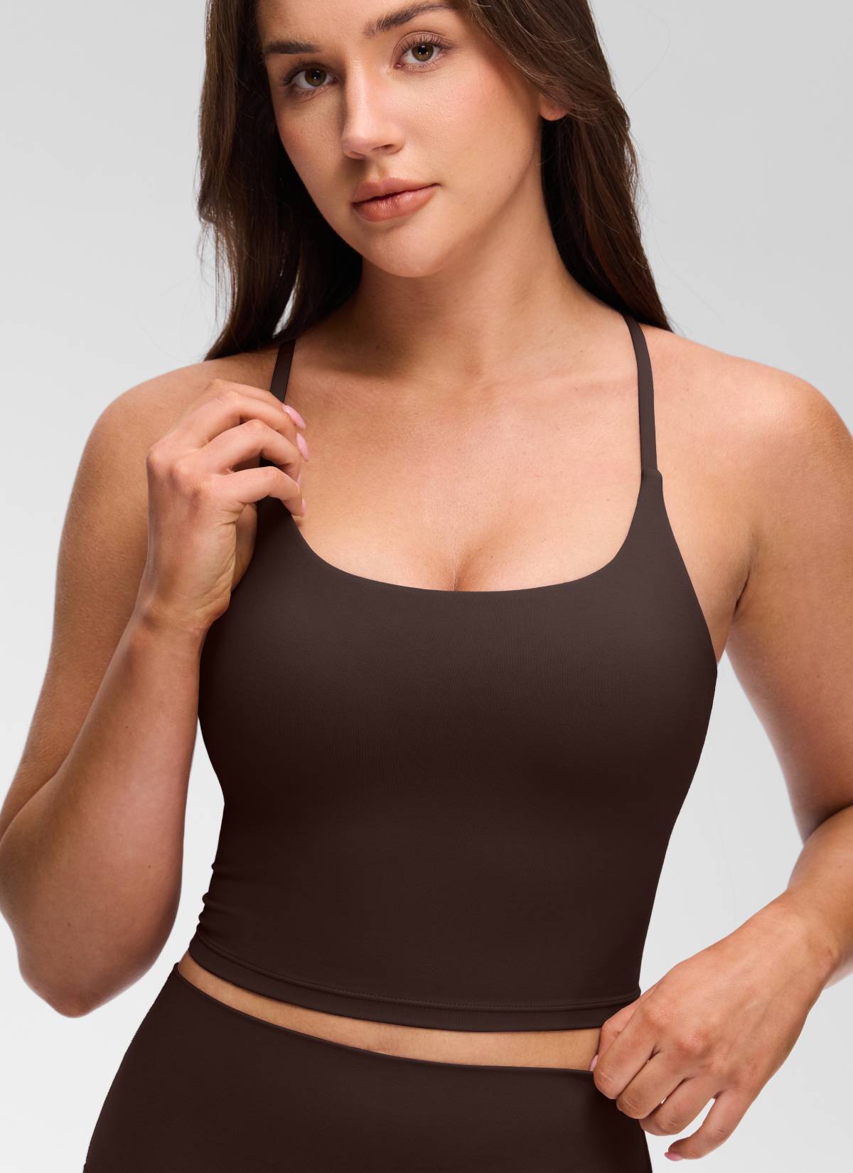 CRZ YOGA Women's Butterluxe U Neck Twist Cross Back Built in Bra Tank Hot Fudge Brown @model_info:Brooklyn
