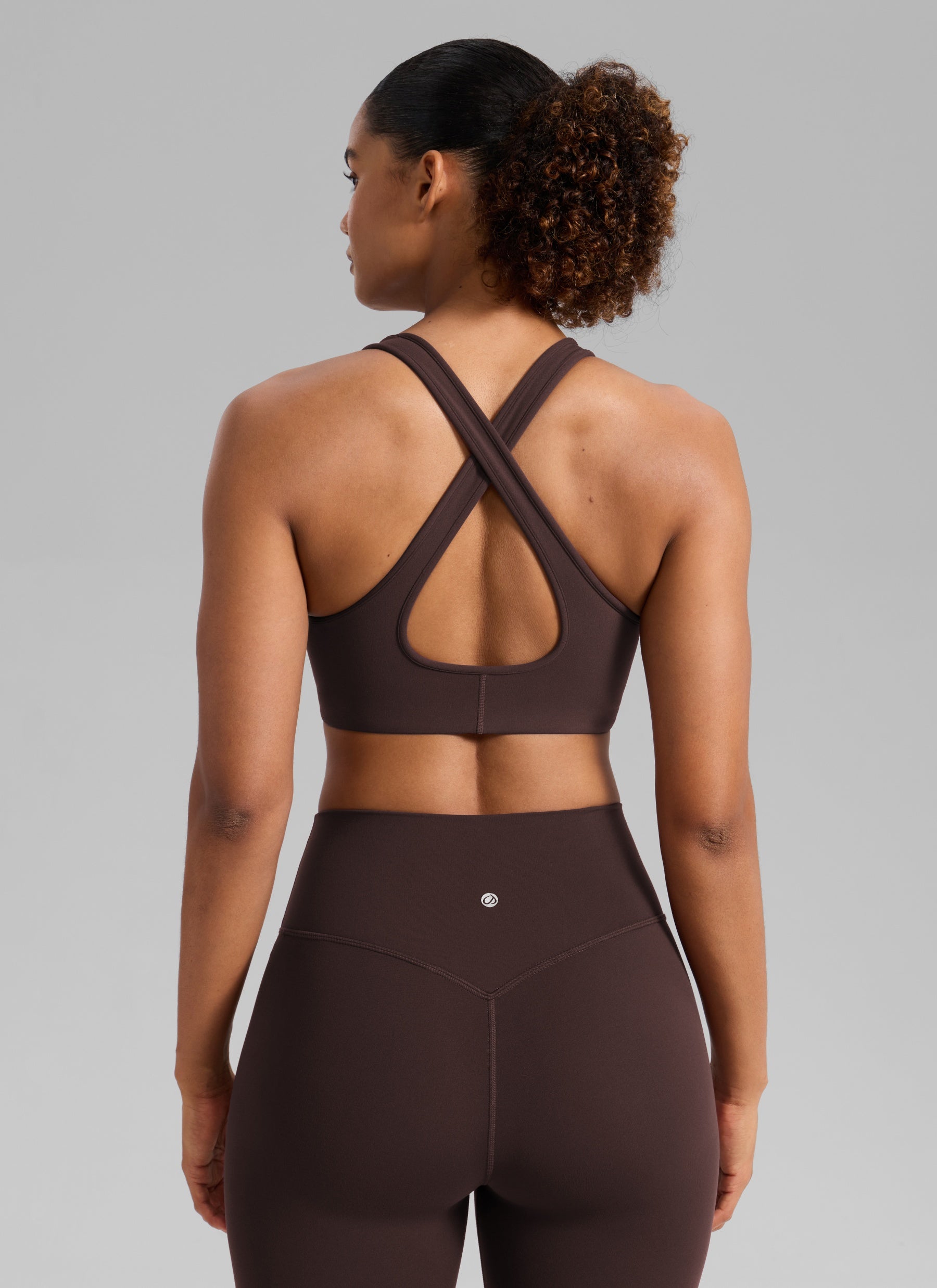 CRZ YOGA Women's Butterlift® Workout Deep V Neck Cross Back Sports Bra Hot Fudge Brown