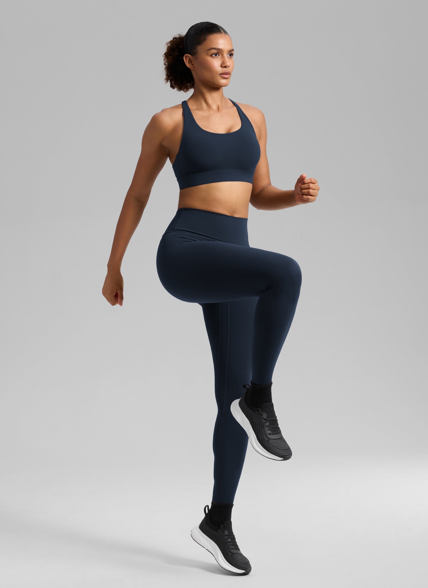 CRZ YOGA Women's Butterlift® Workout Crewneck Cross Back Sports Bra True Navy