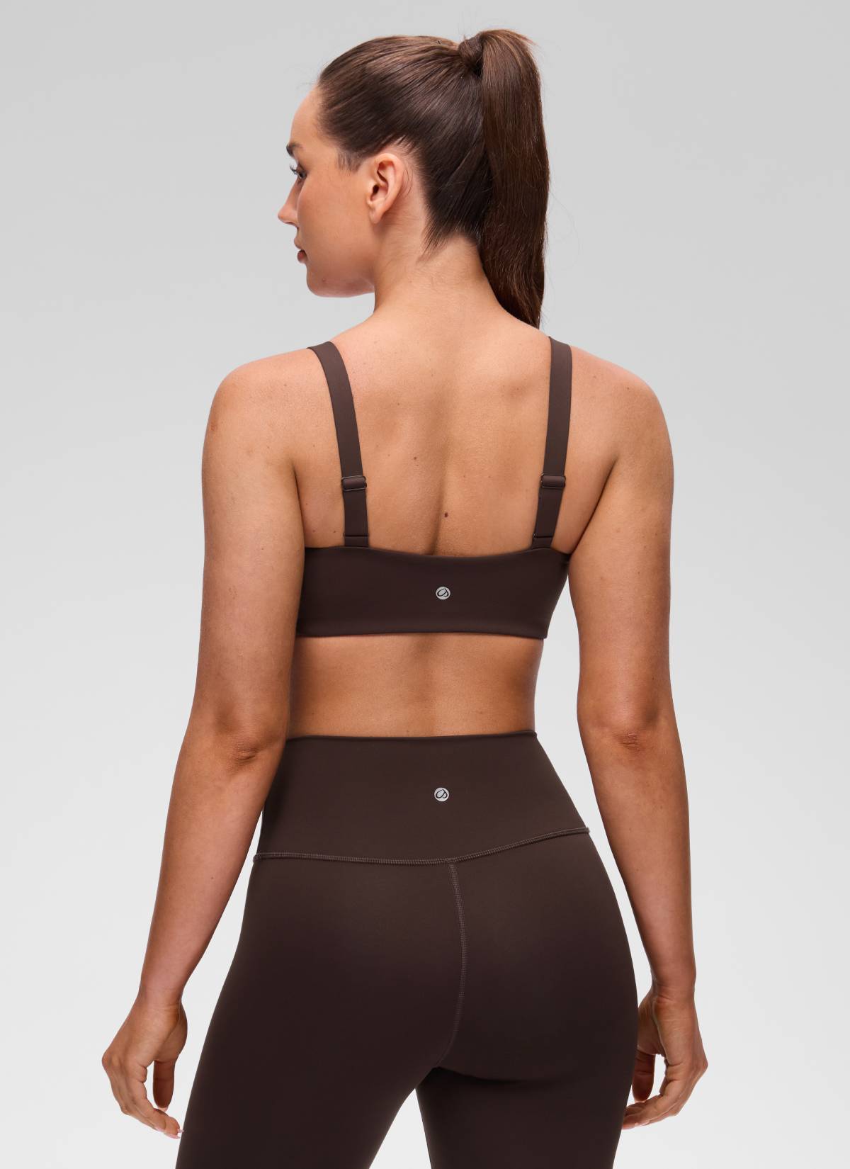 CRZ YOGA Women's Butterluxe Yoga U Neck Square Back Sports Bra Hot Fudge Brown @model_info:Brooklym