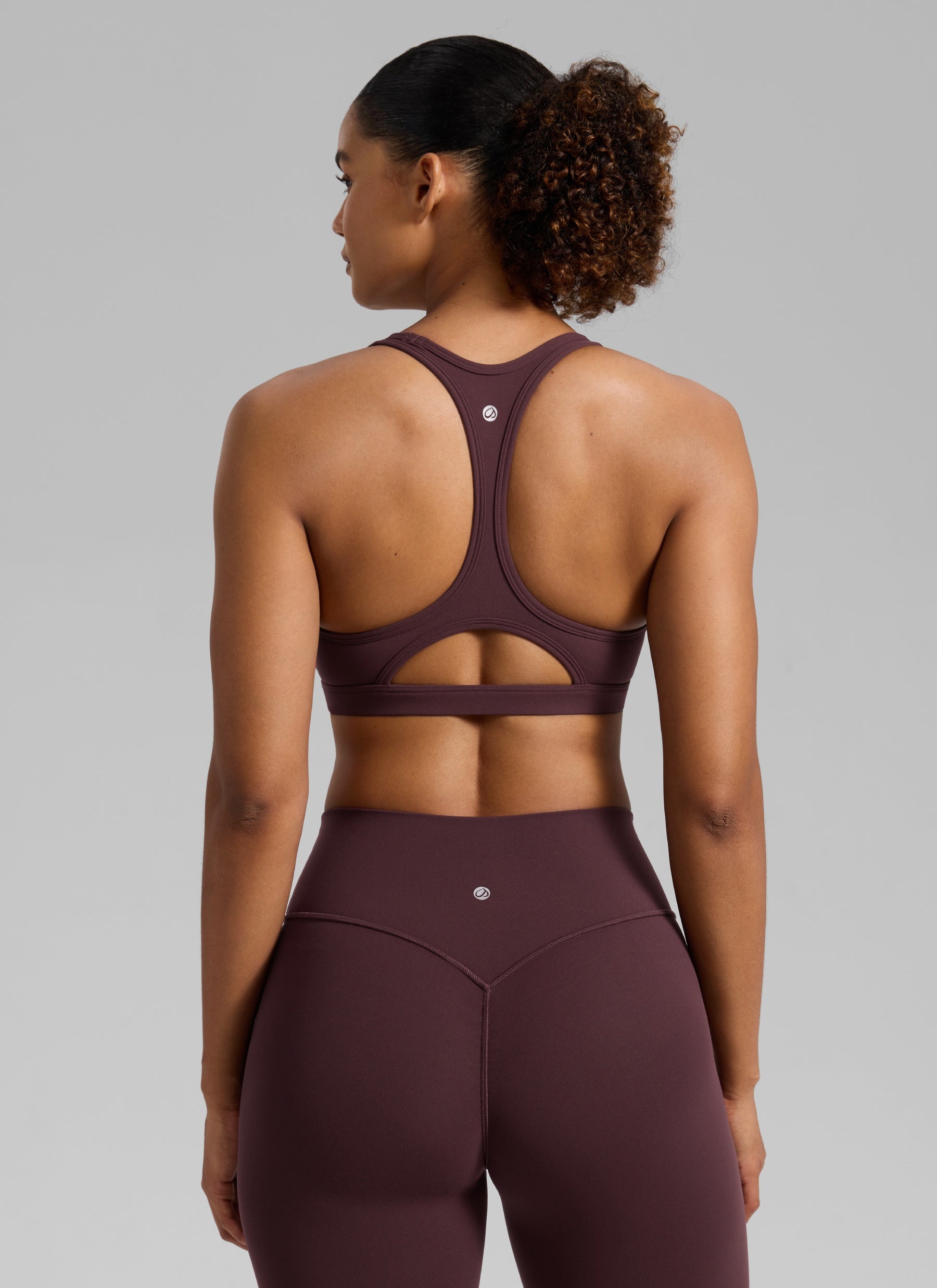 CRZ YOGA Women's Butterlift Yoga U Neck Racerback Keyhole Sports Bra Ripe Plum