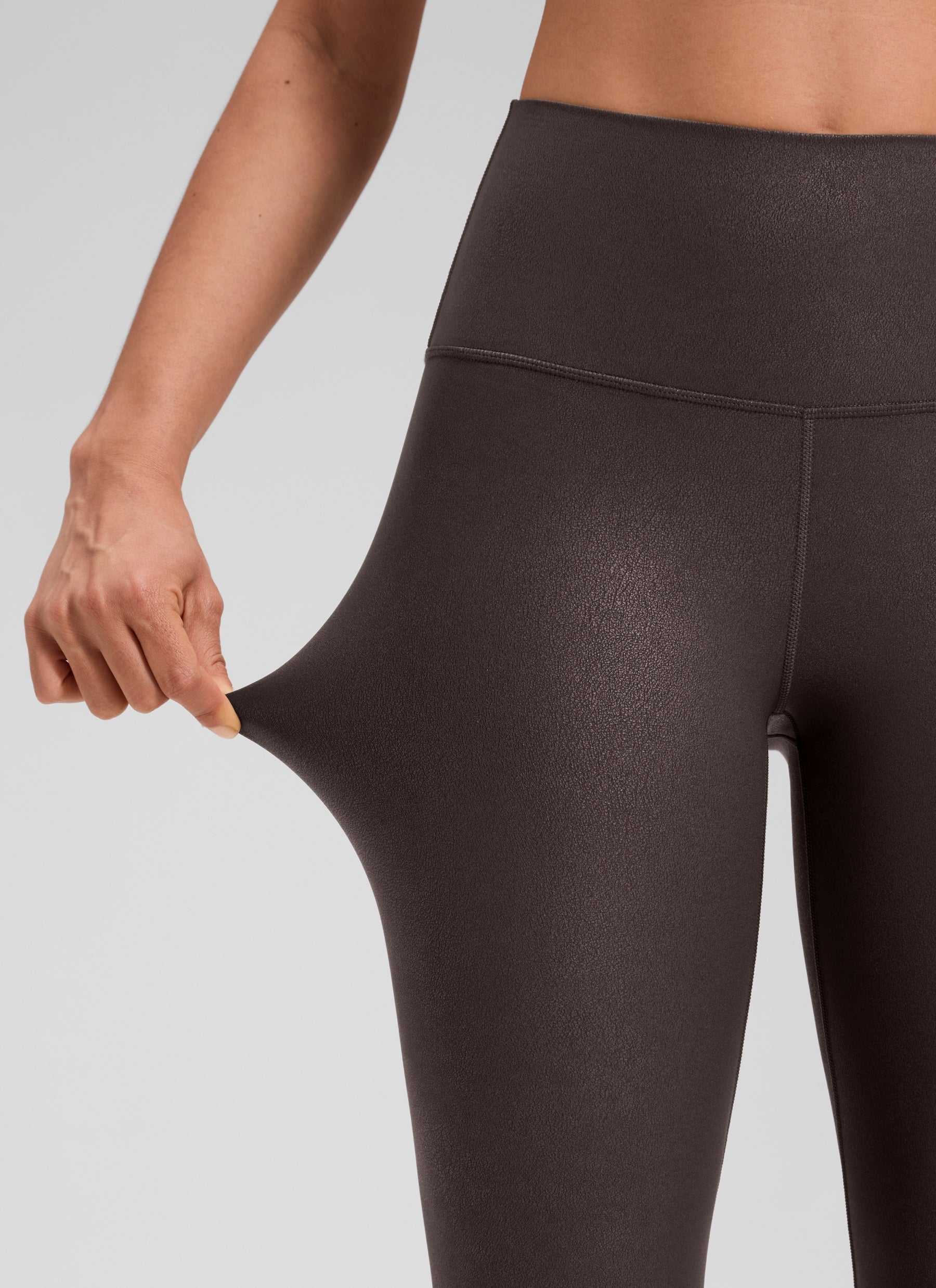 CRZ YOGA Women Butterluxe Matte Faux Leather Leggings 25'' Hot Fudge Brown Foil Pattern