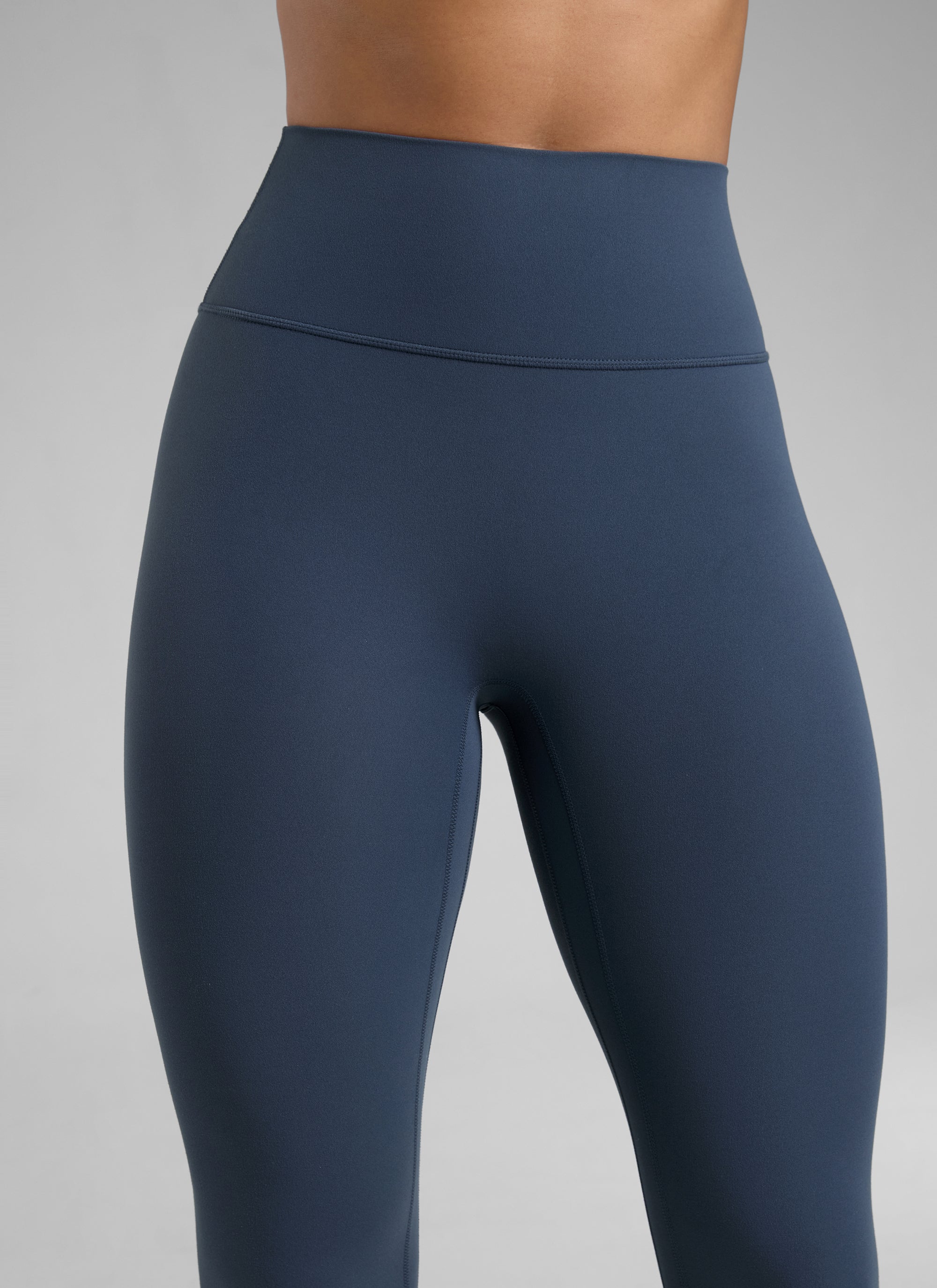 CRZ YOGA Women Butterlift High Rise Scrunch Butt Legging No Front Seam Stelindigo
