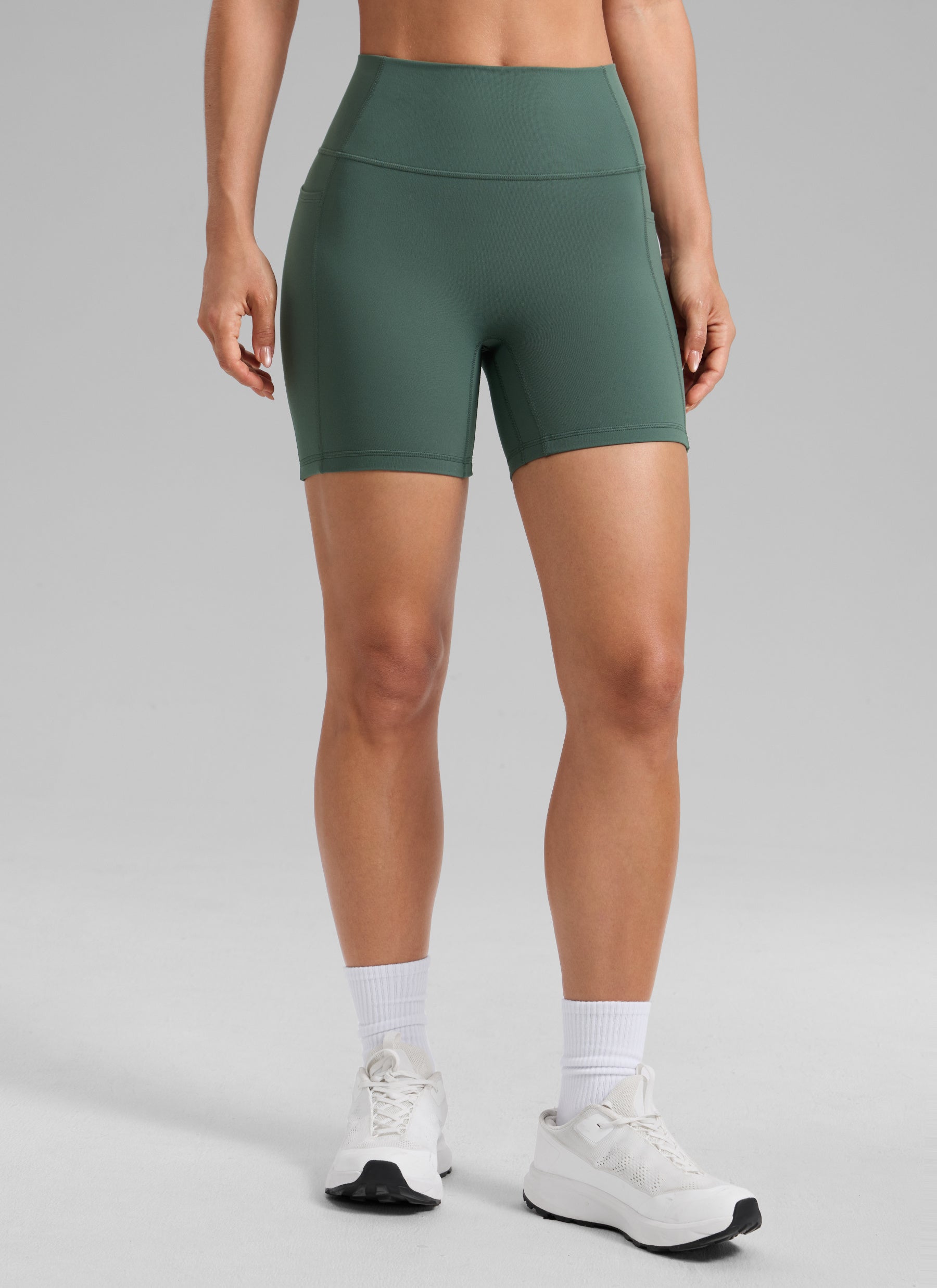 CRZ YOGA Butterlift Womens Scrunch Butt No Front Seam Pocket Biker Shorts 5'' Dark Forest Green