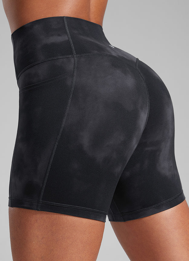 CRZ YOGA Butterlift Womens Scrunch Butt No Front Seam Pocket Biker Shorts 5'' Black Tie Dye Flowers