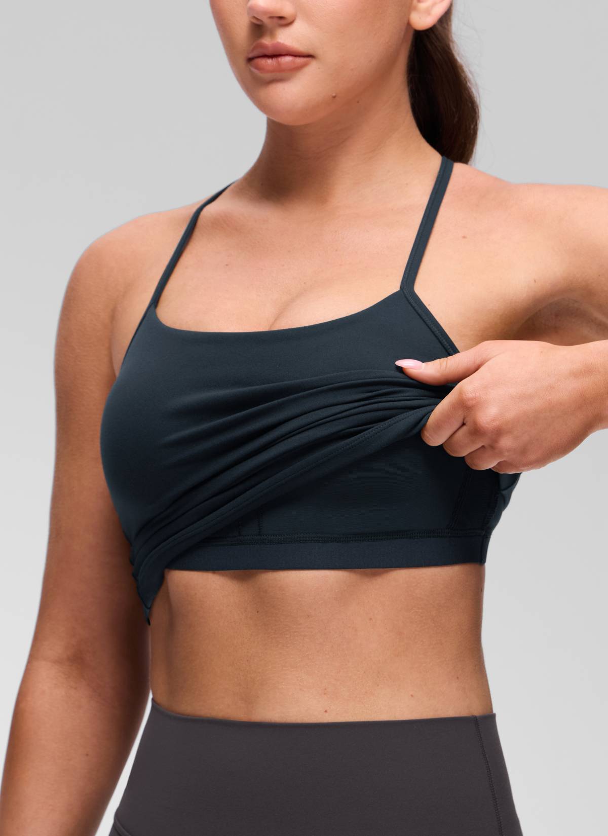 CRZ YOGA Women's Yoga Slim Fit Butterluxe Built-in Bra Tank Y Back True Navy @model_info:Brooklyn